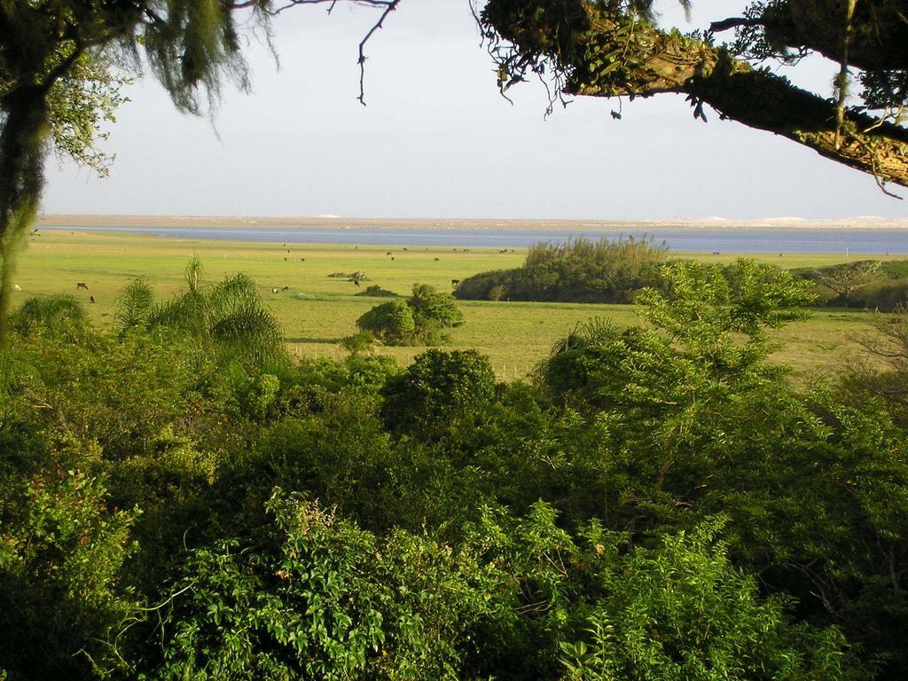 Aldeia Santuario Das Aves Tavares Exterior photo
